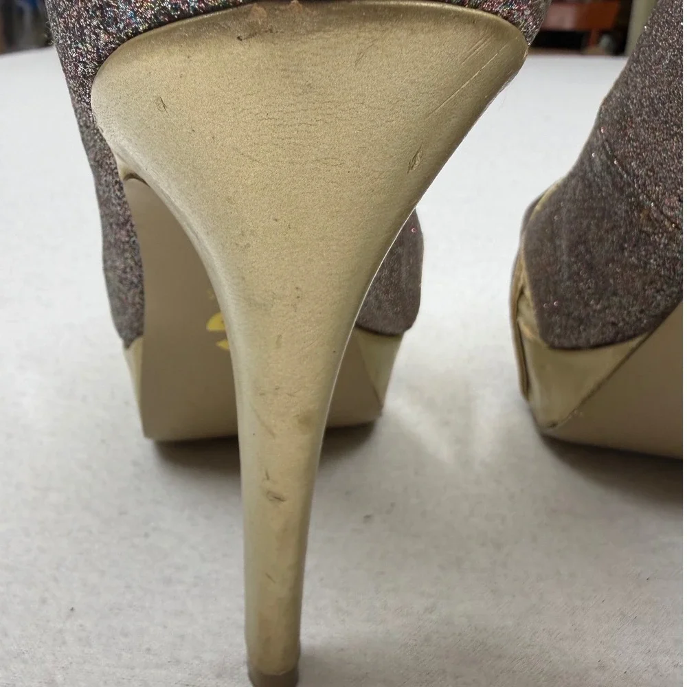 G By Guess Glitter Peep‎ Toe Platform Stiletto Heels Sparkly Gold Working Club